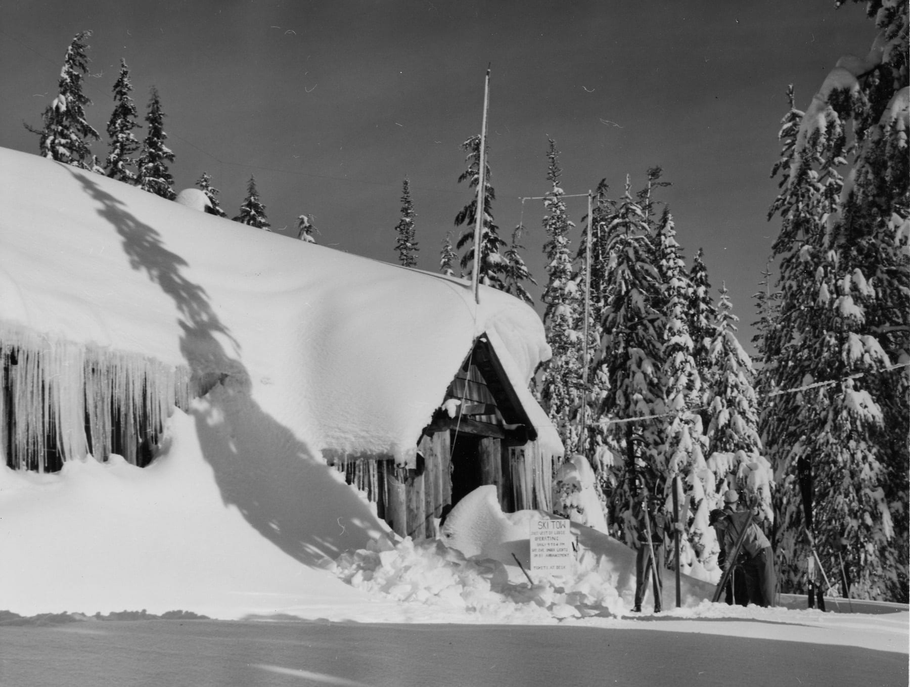 Historic Santiam Pass Ski Lodge