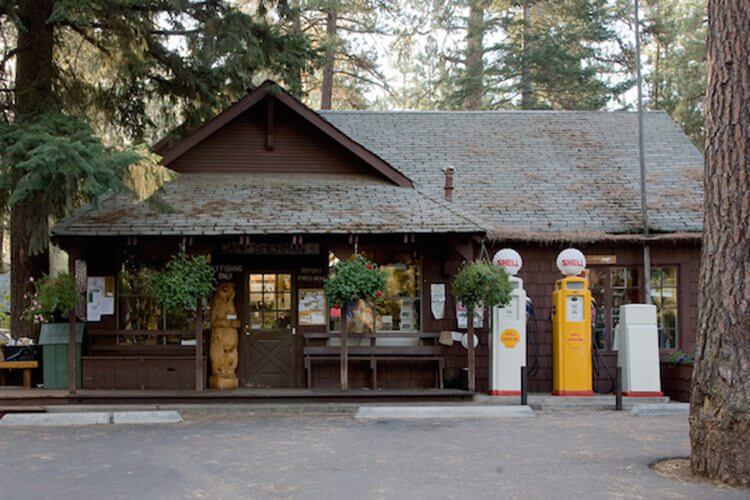 Camp Sherman, Wikimedia Commons