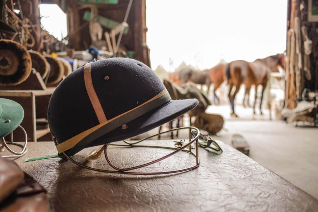 Sisters Cascade Polo Club, photo by Talia Galvin