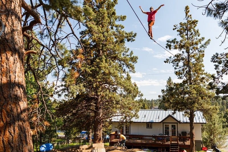 Ari DeLashmutt - Ari in the Air- Central Oregon Adventures - Multi Sport - Ski - mountain bike - paragliding - pine mountain - mt bachelor - photo by Ryan Cleary