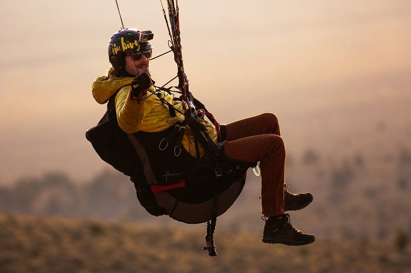 Ari DeLashmutt - Ari in the Air- Central Oregon Adventures - Multi Sport - Ski - mountain bike - paragliding - pine mountain - mt bachelor - photo by Ryan Cleary