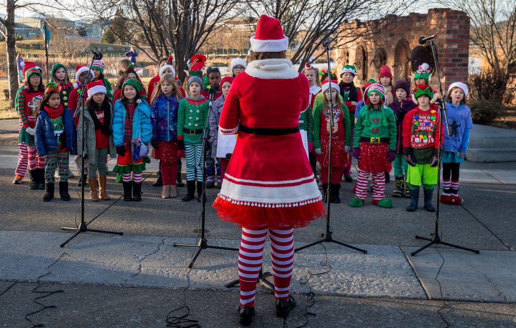 Holidays in the Old Mill District | Holiday Events in Central Oregon