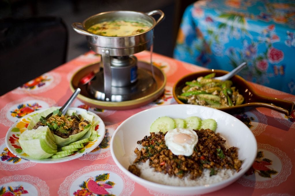 thai food bend oregon