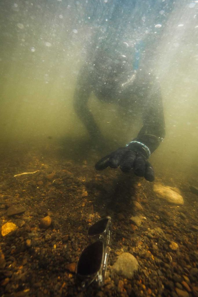 Underwater sunglasses