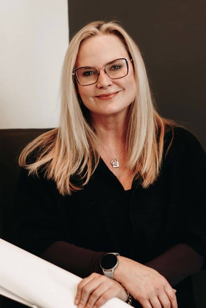 Kirsti Wolfe headshot