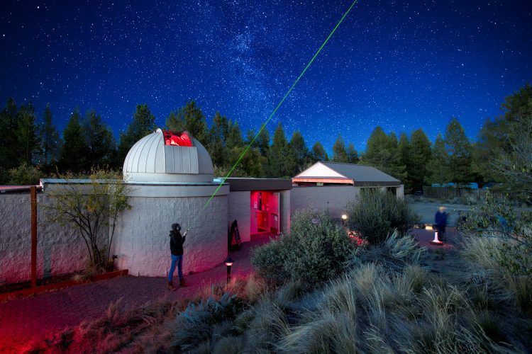 Oregon Observatory at night