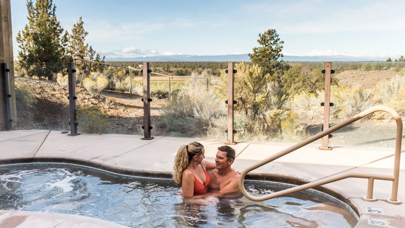 Romantic things to do in bend oregon