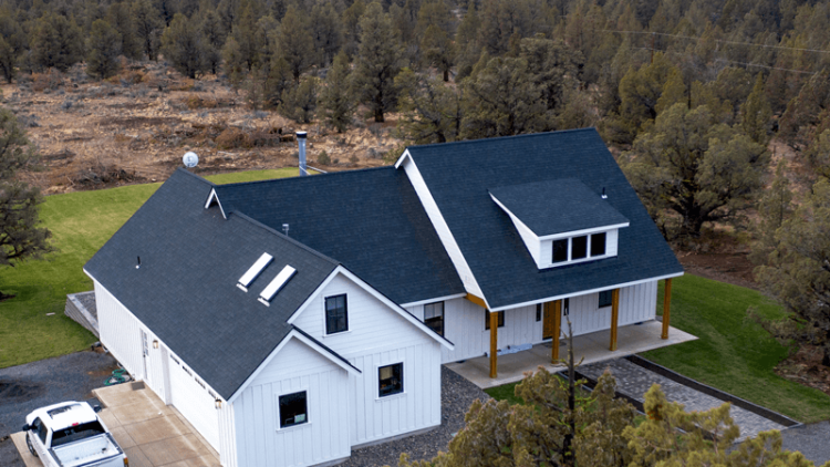 Greenlee Roofing roof