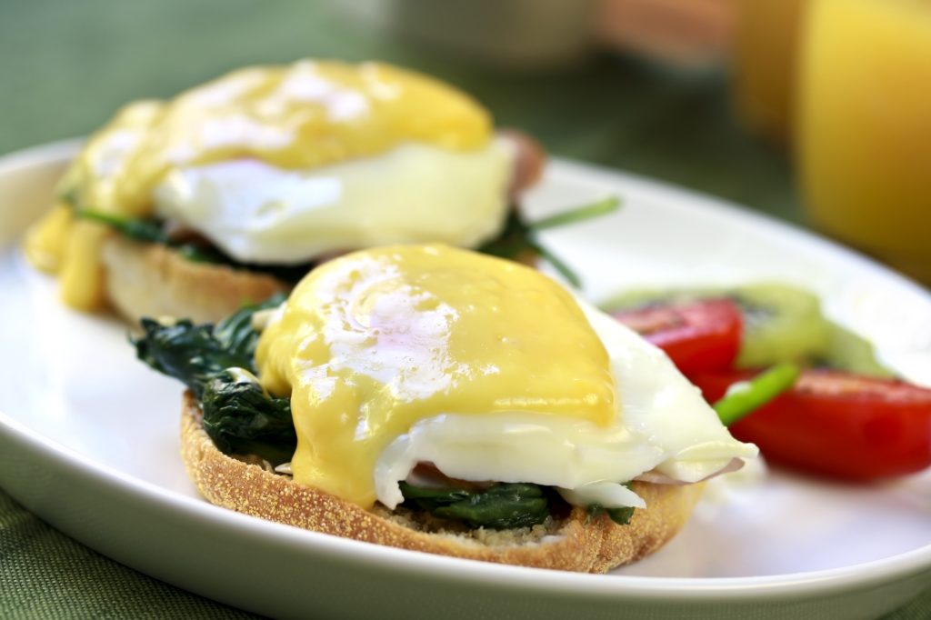 eggs benedict at Cafe Sintra