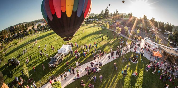 Balloons Over Bend