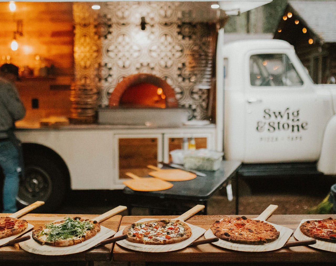 Pizza truck with woodfired pizza