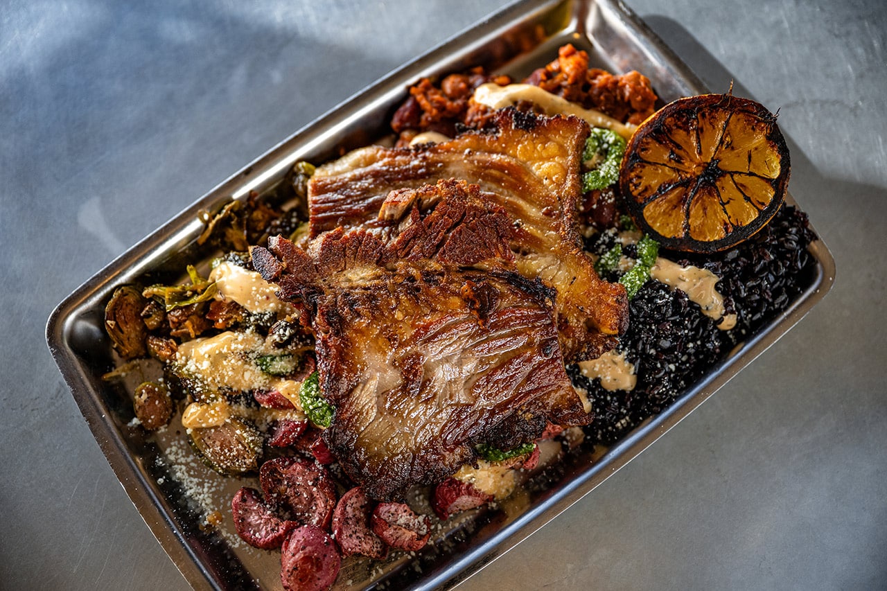 Luckeys Woodsman Thanksgiving Dinner