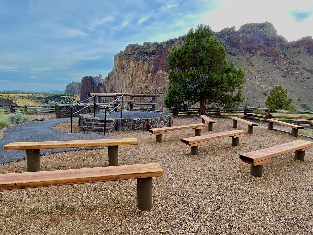 Wedding Venue at Smith rock