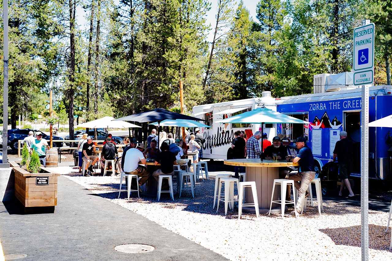 Food trucks in Sunriver