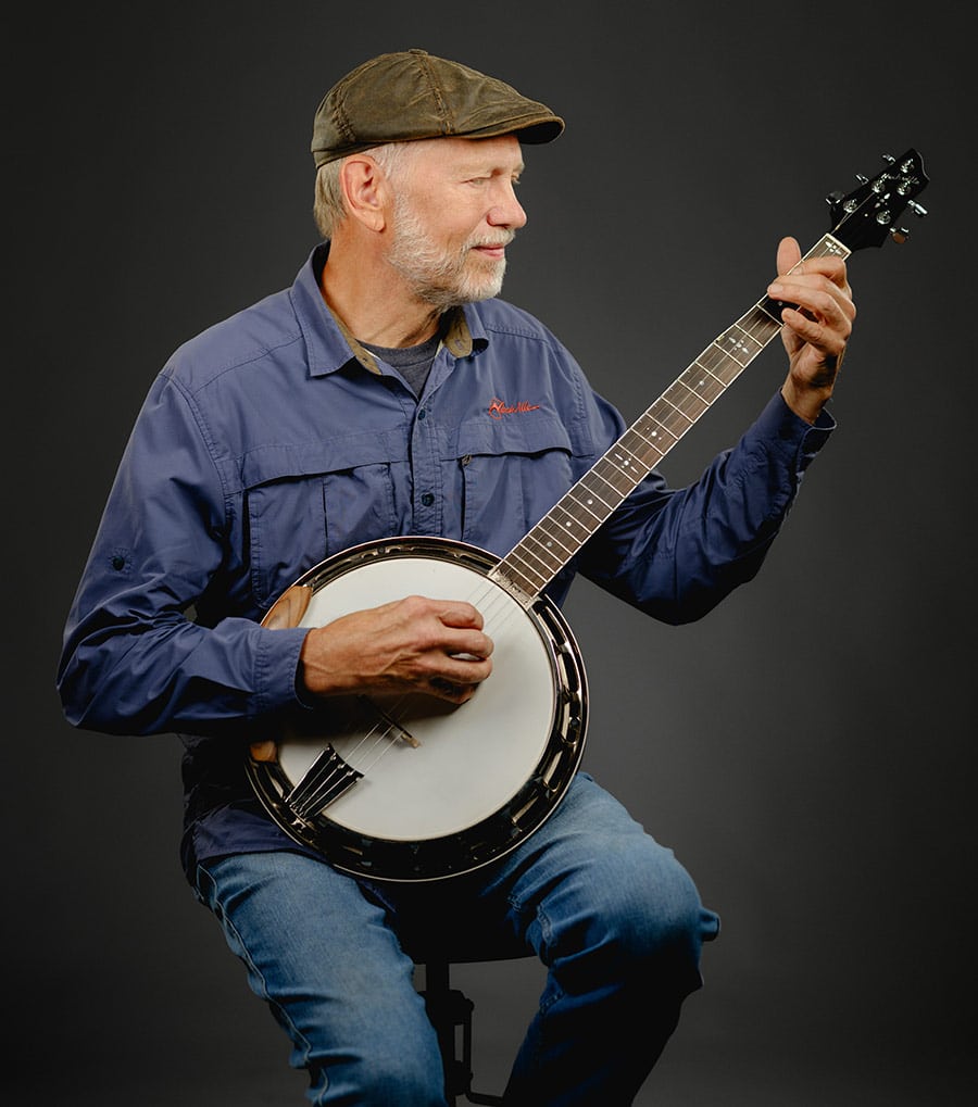 Tom Nechville banjo maker