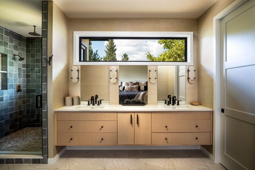 bathroom mirror and sinks