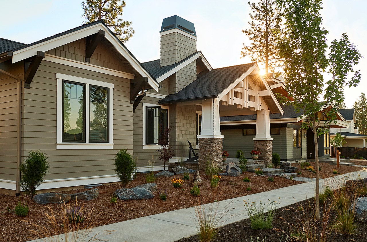 A row of Discovery West homes in Bend