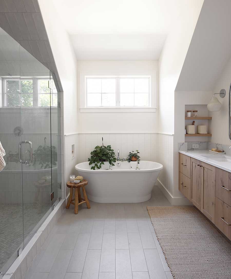 Bathroom tub in deschutes river home