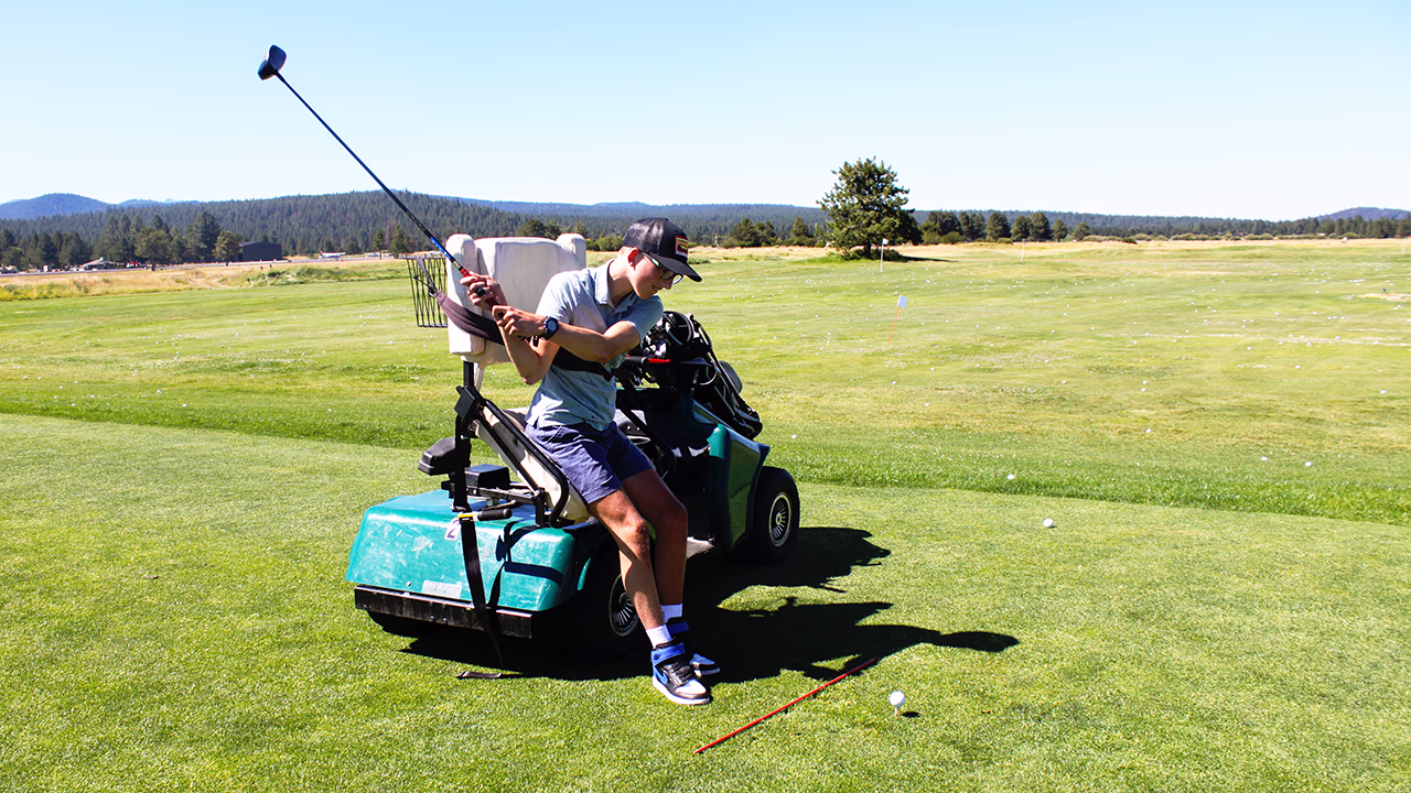 Oregon Adaptive Sports offers community adaptive golf clinics. Awbrey Glen is home to a SoloRider adaptive golf cart, which makes the game more accessible for players with mobility challenges.