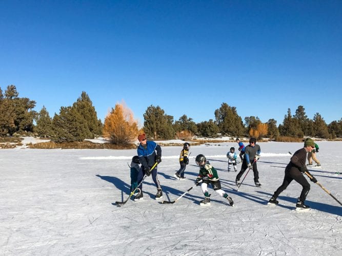 Find open ice this winter near Bend, Oregon to skate and play hockey
