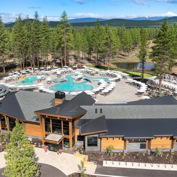 pool at caldera springs sunriver